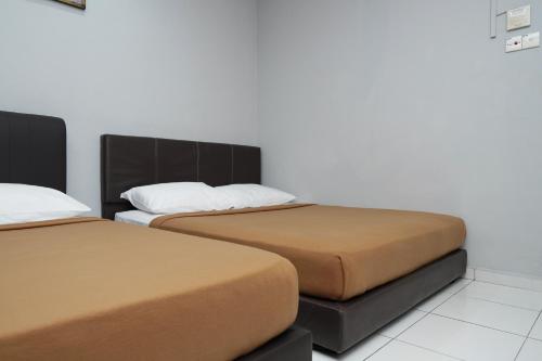 Hotel Sixty Nine near AEON Tebrau City Shopping Centre Hotel Sixty Nine near AEON Tebrau City Shopping Centre