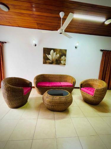 Elegant Stays Bungalow in Katugastota Elegant Stays Bungalow in Katugastota