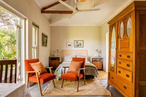 Guestroom, Keerweder-cosy cottage in Riebeek-Wes Guestroom, Keerweder-cosy cottage in Riebeek-Wes