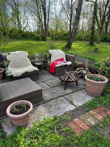 Gemütliche Ferienwohnung im Gutshaus Groß Upahl (Gemutliche Ferienwohnung im Gutshaus Groß Upahl) in Gulzow Gemütliche Ferienwohnung im Gutshaus Groß Upahl (Gemutliche Ferienwohnung im Gutshaus Groß Upahl) in Gulzow