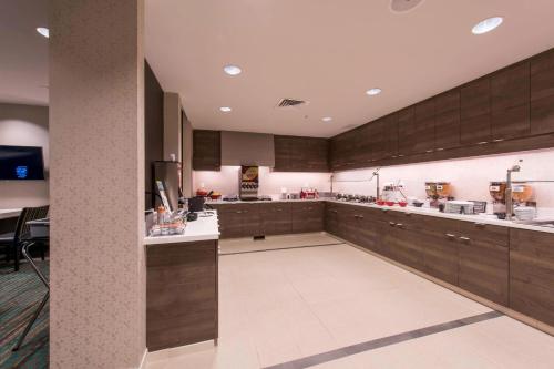 อาหารและเครื่องดื่ม, Residence Inn Nashua in แนชัว (NH) อาหารและเครื่องดื่ม, Residence Inn Nashua in แนชัว (NH)