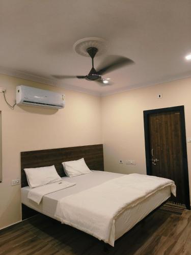 Sunny wave resort in Bheemili Sunny wave resort in Bheemili