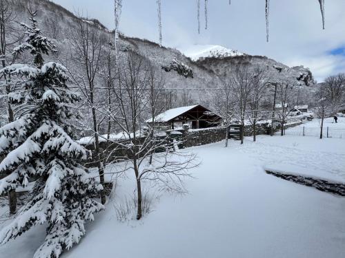 Biocinovici vikendica in Krajista Biocinovici vikendica in Krajista
