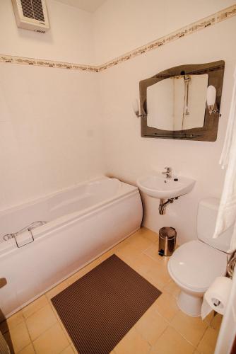 Fürdőszoba, Rudzupukes in Svente Fürdőszoba, Rudzupukes in Svente