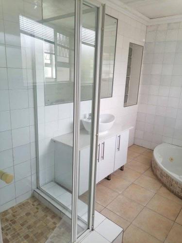 Wampex Guest House In East London in Stirling Wampex Guest House In East London in Stirling