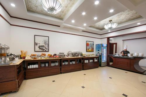 Restaurant, Sao Mai Boutique Hotel Hanoi in Dong Da Restaurant, Sao Mai Boutique Hotel Hanoi in Dong Da