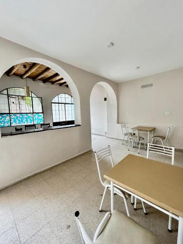 設施, Hostel Plaza in 門多薩市中心 設施, Hostel Plaza in 門多薩市中心