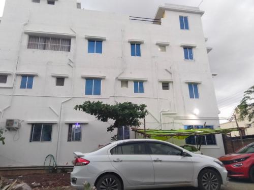 Sri Vasishta Homestays in テーニ Sri Vasishta Homestays in テーニ