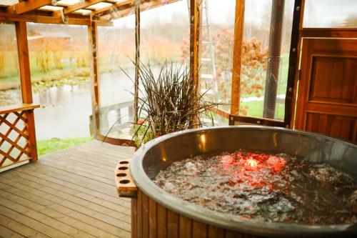 Kundzini in Birini Kundzini in Birini