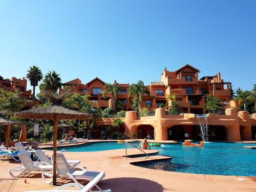 Luxury private complex Marbella Estepona in Resinera Voladilla Luxury private complex Marbella Estepona in Resinera Voladilla