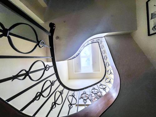 Rowen Manor House in Balwyn Rowen Manor House in Balwyn