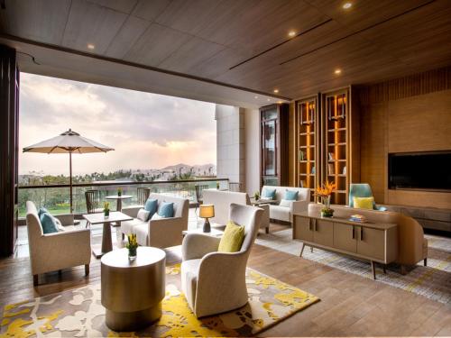 Pub/Lounge, Sofitel Sanya Leeman Resort in Sanya Pub/Lounge, Sofitel Sanya Leeman Resort in Sanya