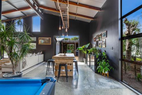 The Black Barn - 2 Bedrooms in คูเมอ The Black Barn - 2 Bedrooms in คูเมอ