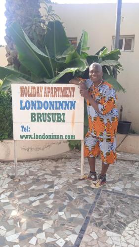 London Innn2 Senegambia in Brufut London Innn2 Senegambia in Brufut