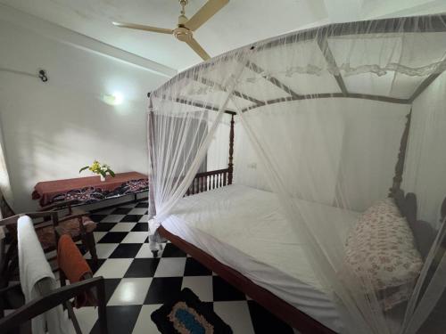 Double Room image 2