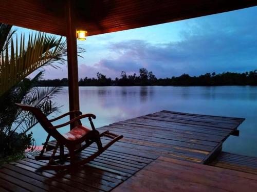 บ้านพระจันทร์เวียน - House of moon phase in Chachoengsao บ้านพระจันทร์เวียน - House of moon phase in Chachoengsao