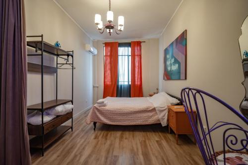 Athenian Urban Art Apartment - Live Athenian Life