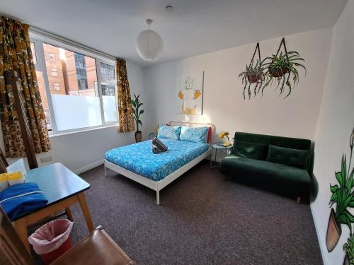 Igloo Hybrid in Nottingham Igloo Hybrid in Nottingham