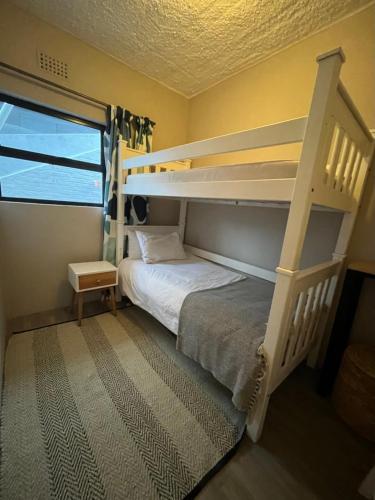 Apartment under Table Mountain