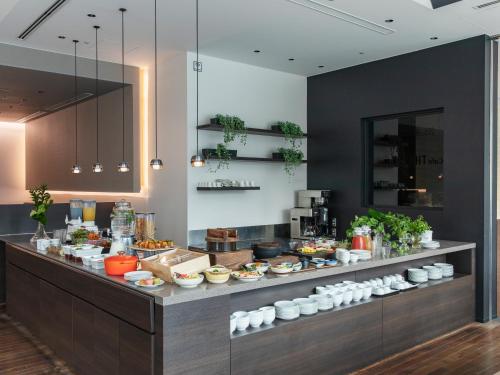 Food and beverages, Mitsui Garden Hotel Kyobashi / Tokyo Station in Tokyo Station Food and beverages, Mitsui Garden Hotel Kyobashi / Tokyo Station in Tokyo Station