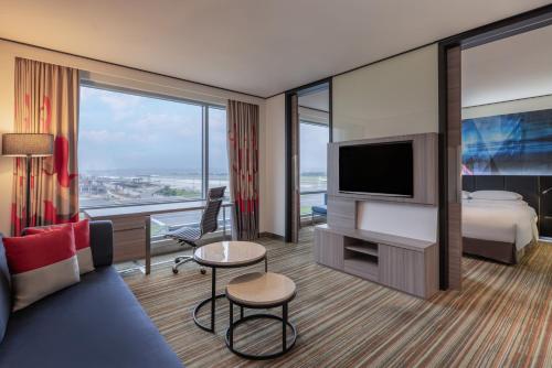 Hyatt Regency Taoyuan International Airport in Taoyuan Hyatt Regency Taoyuan International Airport in Taoyuan