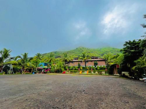 Garden, Madhura Agro Tourism in Bavdhan Garden, Madhura Agro Tourism in Bavdhan