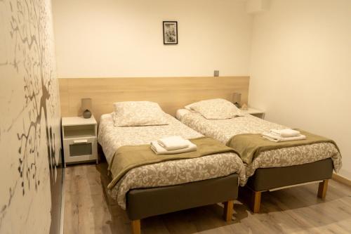 Appartement 1-4 pers - Aeroport CDG, Parc Expo, Villepinte - A L'Ombre du Pin "9" in Villevaude (Ile-de-France) Appartement 1-4 pers - Aeroport CDG, Parc Expo, Villepinte - A L'Ombre du Pin "9" in Villevaude (Ile-de-France)