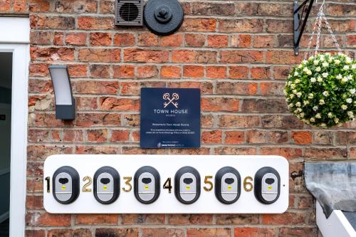 Vista exterior, Town House Rooms in Boston Vista exterior, Town House Rooms in Boston