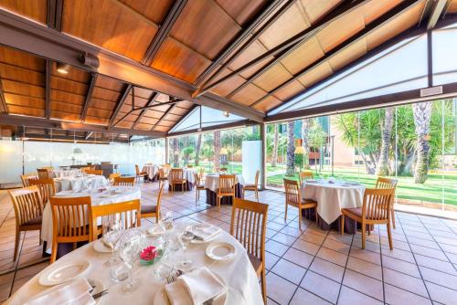 Restaurante, Jardin Milenio in Elche Restaurante, Jardin Milenio in Elche