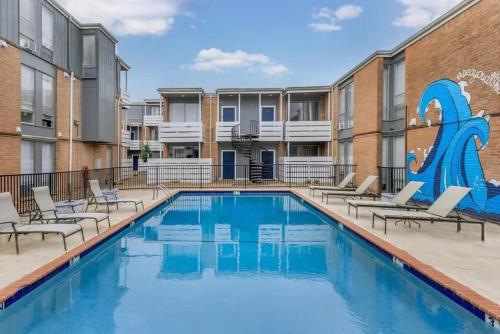 Cozy Houston Apartment, Minutes to NASA and Waterfront in Nassau Bay Cozy Houston Apartment, Minutes to NASA and Waterfront in Nassau Bay