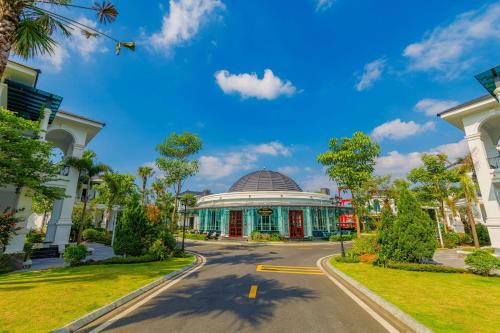 Bar/lounge, Wyndham Vuon Vua in Phu Tho Bar/lounge, Wyndham Vuon Vua in Phu Tho