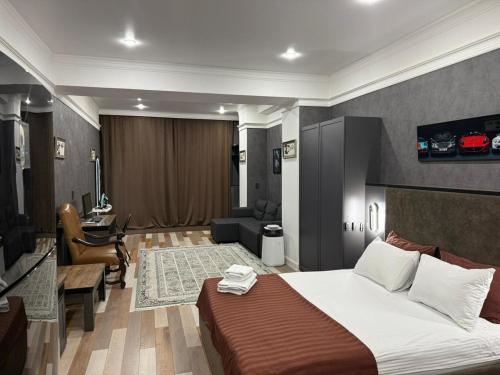TURAN SEMEY GRAND HOTEL in Semėjus TURAN SEMEY GRAND HOTEL in Semėjus