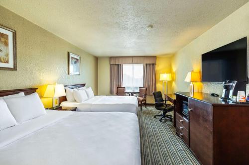 凱藝套房酒店 - 約克頓 (Quality Inn & Suites Yorkton) in 約克頓 凱藝套房酒店 - 約克頓 (Quality Inn & Suites Yorkton) in 約克頓