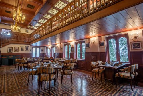Étterem, Cecil by Pearl Continental in Murree Étterem, Cecil by Pearl Continental in Murree