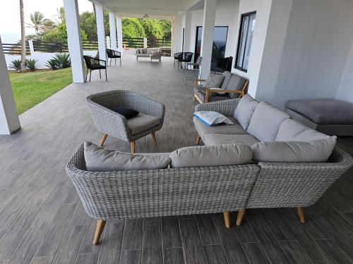 Coconut Breeze SVG - 1 bdrm in Arnos Vale Coconut Breeze SVG - 1 bdrm in Arnos Vale