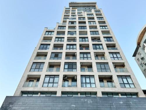 City Center - Next to Holiday Inn -2BR Apartment