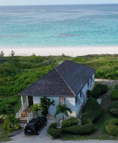 French Leave South Beach Bight II Villa home in Governors Harbour French Leave South Beach Bight II Villa home in Governors Harbour
