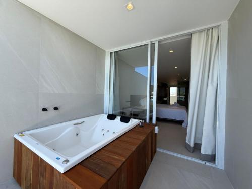 热水浴池, Arraial Concept Hotel in 阿拉亚尔-杜卡布 热水浴池, Arraial Concept Hotel in 阿拉亚尔-杜卡布