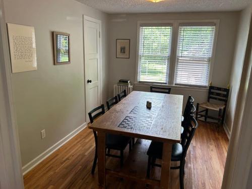 Spacious 2BR Apt in the Heart of Fargo in Fargo Spacious 2BR Apt in the Heart of Fargo in Fargo