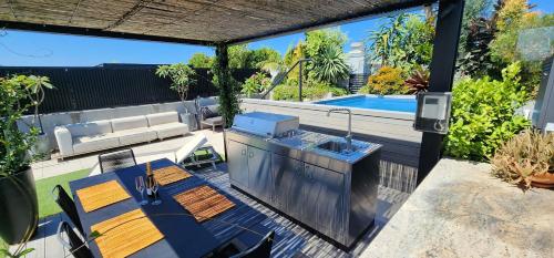 Sadržaji, Penthouse perfection with private rooftop pool in Waterloo Sadržaji, Penthouse perfection with private rooftop pool in Waterloo