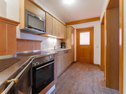 ห้องครัว, Löhnersbach (Lohnersbach) in ฟอร์เดอร์เกลมม์ ห้องครัว, Löhnersbach (Lohnersbach) in ฟอร์เดอร์เกลมม์