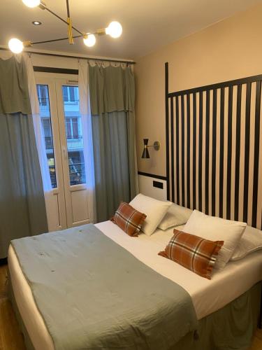 Erkély/terasz, CITOTEL LE RICHELIEU in Le Havre Erkély/terasz, CITOTEL LE RICHELIEU in Le Havre