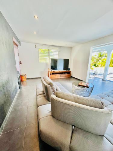 Villa Lune - Les Abymes - 6 personnes in Les Abymes Villa Lune - Les Abymes - 6 personnes in Les Abymes