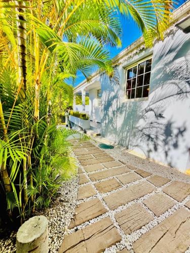 Villa Lune - Les Abymes - 6 personnes in Les Abymes Villa Lune - Les Abymes - 6 personnes in Les Abymes