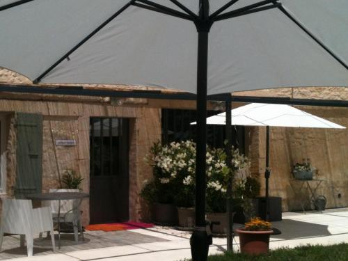 Létesítmények, L'Esperluette in Suze La Rousse Létesítmények, L'Esperluette in Suze La Rousse