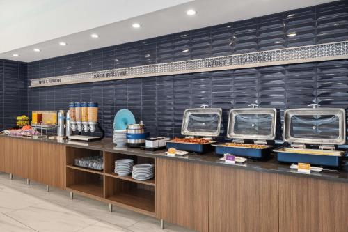 طعام و مشروبات, Hampton Inn & Suites Downers Grove Chicago in Downers Grove طعام و مشروبات, Hampton Inn & Suites Downers Grove Chicago in Downers Grove