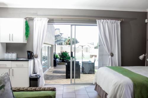 Nine on Uys street B & B in ジェフレイズ ベイ Nine on Uys street B & B in ジェフレイズ ベイ