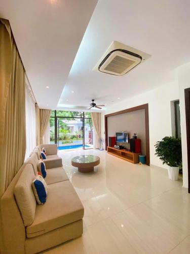 Villa Sao Biển 38, SB38, Hồ bơi riêng, Gần biển, Trung tâm (Villa Sao Bien 38, SB38, Ho boi rieng, Gan bien, Trung tam) in 清化/岑山海灘 Villa Sao Biển 38, SB38, Hồ bơi riêng, Gần biển, Trung tâm (Villa Sao Bien 38, SB38, Ho boi rieng, Gan bien, Trung tam) in 清化/岑山海灘