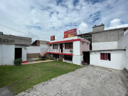 A szálláshely kívülről, Hostal La Escondida de Quito Del Norte in Carcelen A szálláshely kívülről, Hostal La Escondida de Quito Del Norte in Carcelen