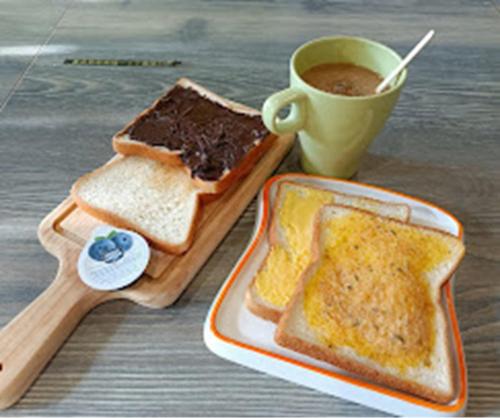 公園一鹿背包客棧 Deer Park Hostel in Lugang Township 公園一鹿背包客棧 Deer Park Hostel in Lugang Township